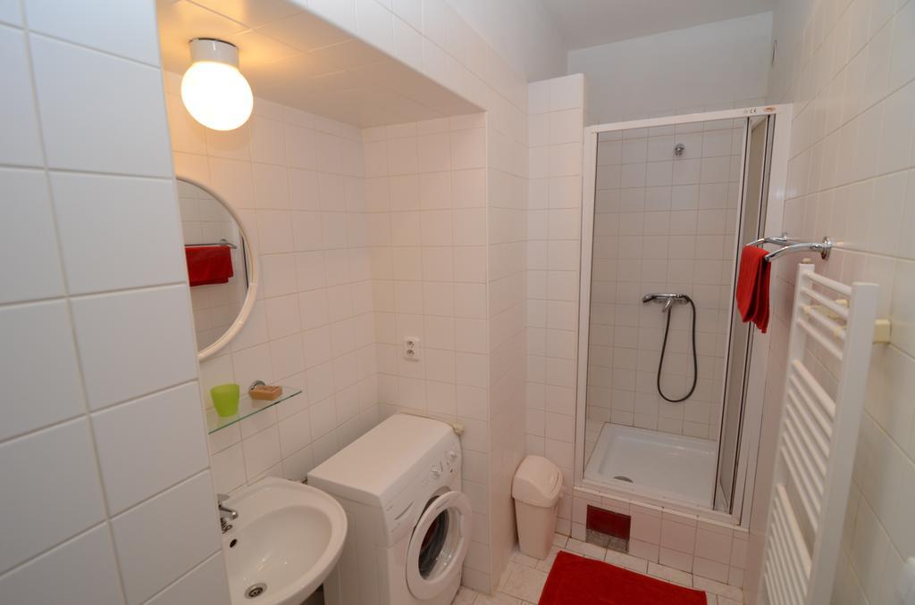 Apartments Karlin Praga Habitación foto